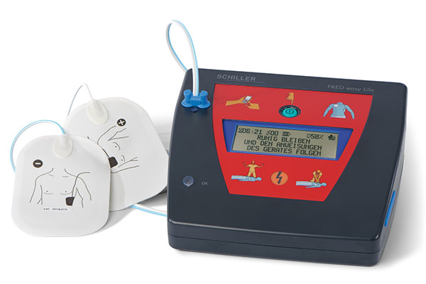 Herzdruckmassage & Defibrillator Übungspuppe, 2 in1